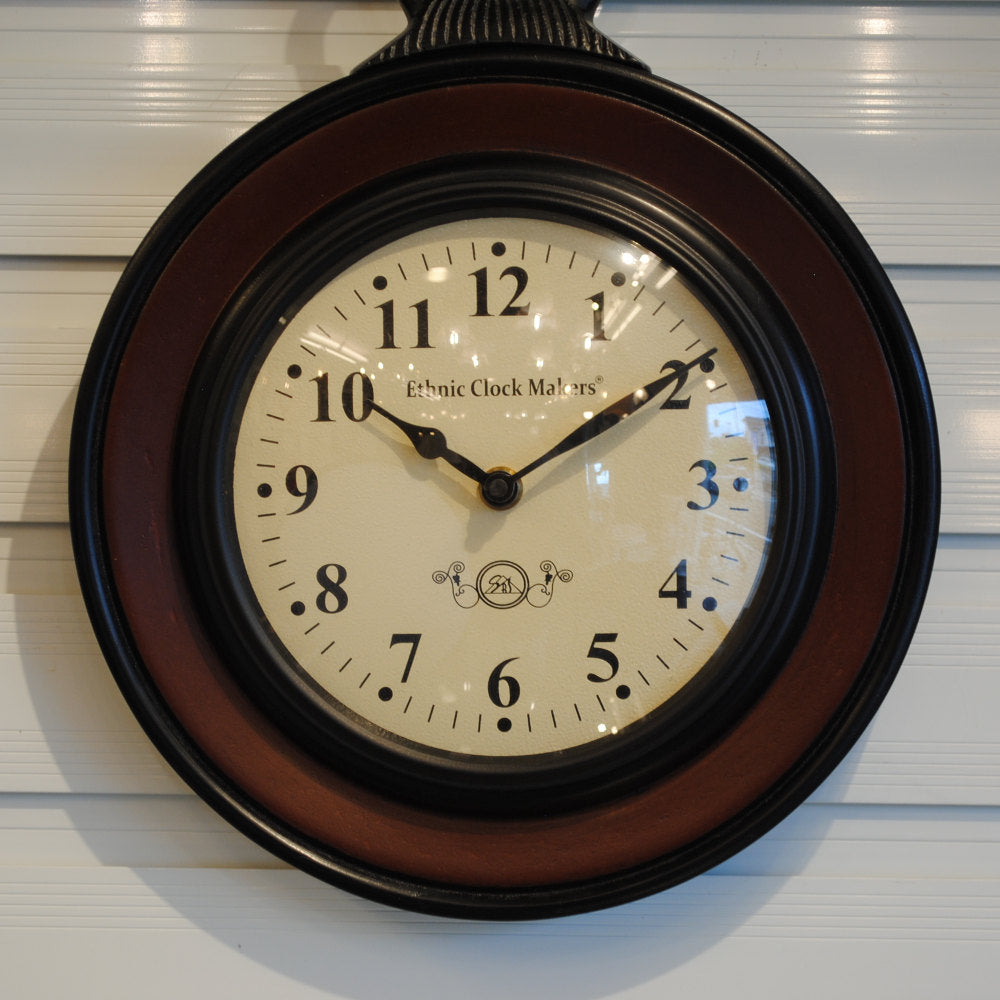 時計 壁掛け時計 掛時計 駅長時計型 ポッポ屋型時計 オシャレ おしゃれ ウォールクロック ウォール クロック 丸 Ethnic clock Makerts 306008