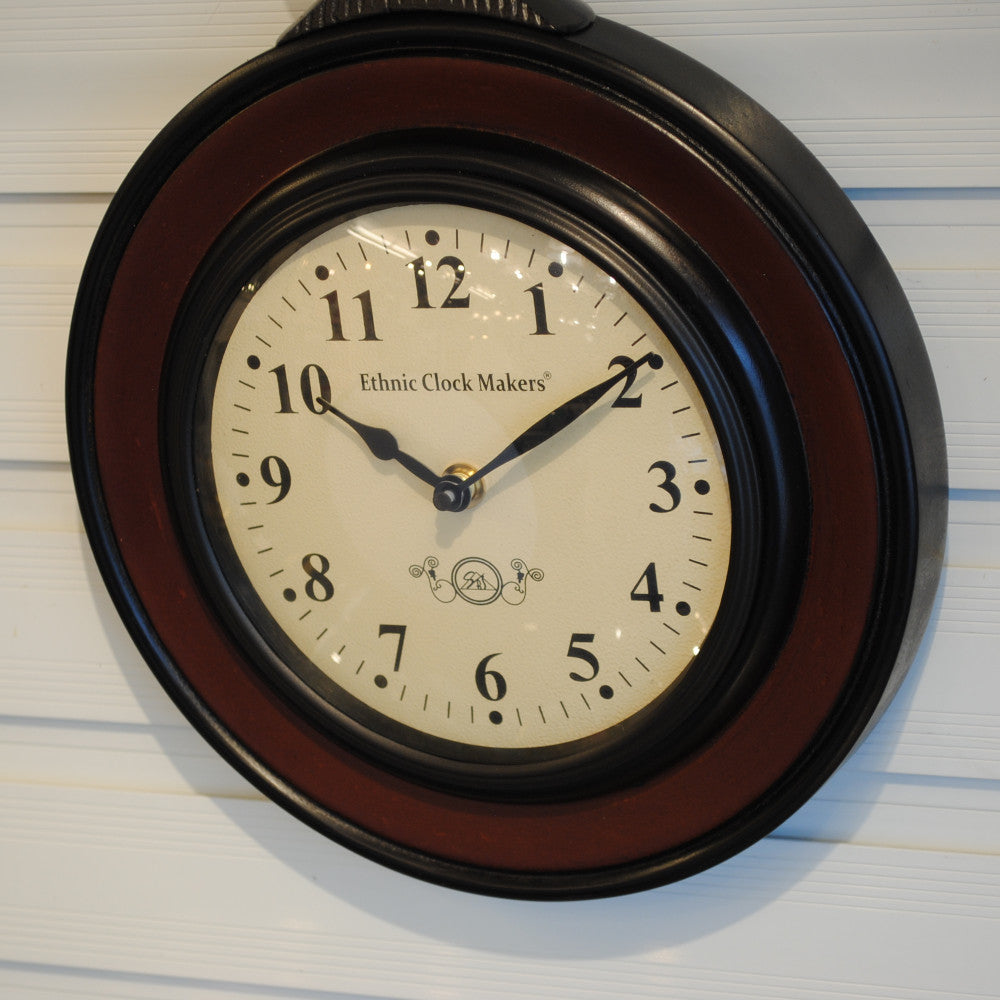 時計 壁掛け時計 掛時計 駅長時計型 ポッポ屋型時計 オシャレ おしゃれ ウォールクロック ウォール クロック 丸 Ethnic clock Makerts 306008