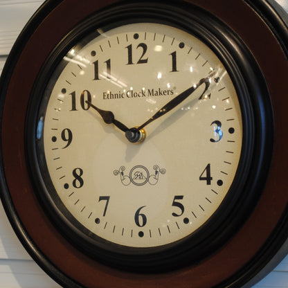 時計 壁掛け時計 掛時計 駅長時計型 ポッポ屋型時計 オシャレ おしゃれ ウォールクロック ウォール クロック 丸 Ethnic clock Makerts 306008