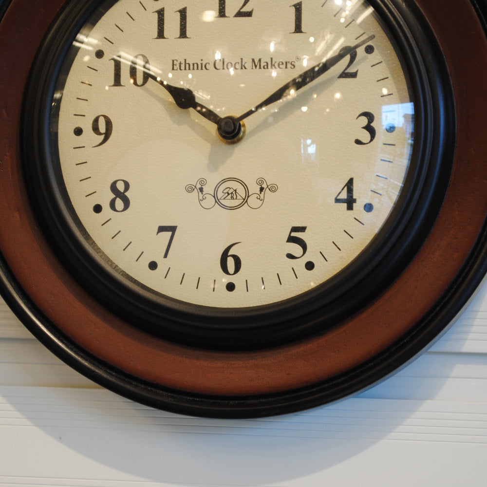 時計 壁掛け時計 掛時計 駅長時計型 ポッポ屋型時計 オシャレ おしゃれ ウォールクロック ウォール クロック 丸 Ethnic clock Makerts 306008