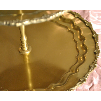 アフタヌーンティースタンド 真鍮雑貨 ケーキスタンド 真鍮製プレート 2段プレート 真鍮 2段トレー ディスプレイプレート クラシック アンティーク風 7347060