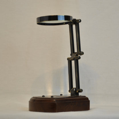 拡大鏡 虫眼鏡 置物 インテリア雑貨 オーナメント 真鍮製拡大鏡 台座付き拡大鏡 卓上拡大鏡 アンティーク風拡大鏡 真鍮雑貨 7382021